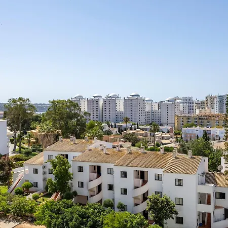 T2 Rosa - 500m Da Rocha Apartman *